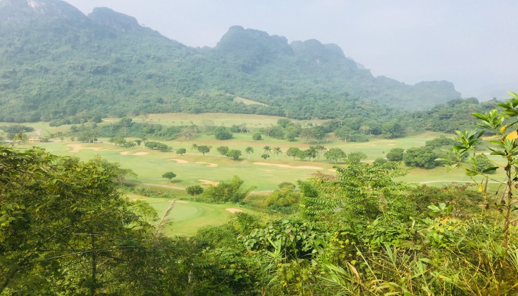 Cần bán lô đất diện tích từ 3-5ha đối diện sân golf cách trung tâm thị trấn Lương Sơn 2km