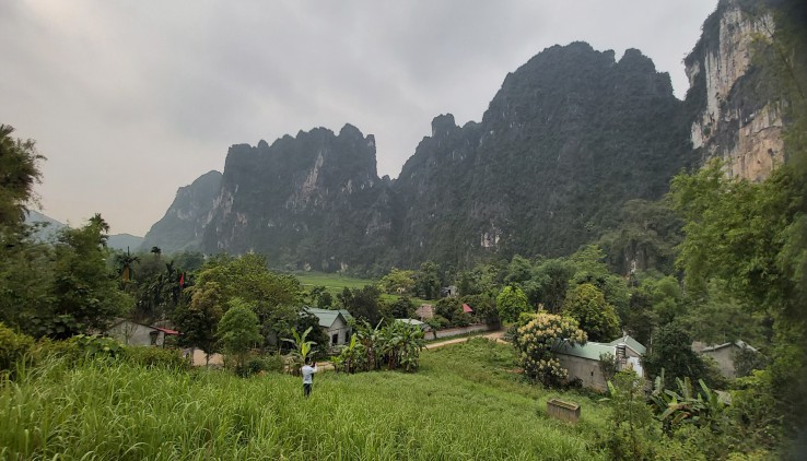 BÁN ĐẤT CAO RĂM LƯƠNG SƠN 2854m SIÊU NGHỈ DƯỠNG VIEW NHƯ SÂP GIÁ HƠN TRIỆU/m xíu