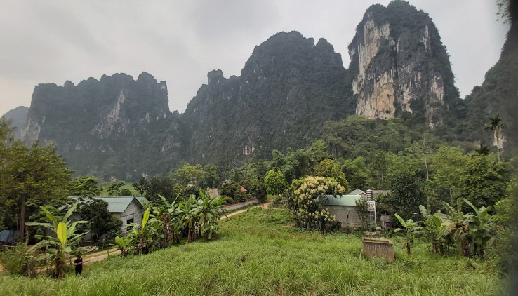 BÁN ĐẤT CAO RĂM LƯƠNG SƠN 2854m SIÊU NGHỈ DƯỠNG VIEW NHƯ SÂP GIÁ HƠN TRIỆU/m xíu