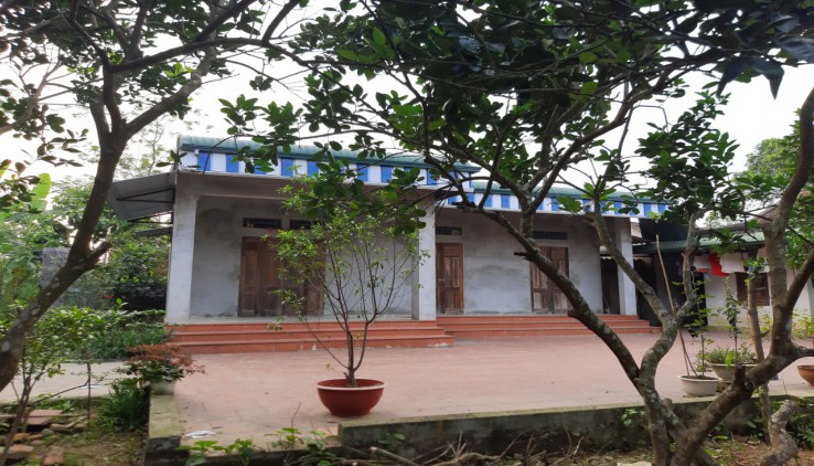 Bán ngay 4100 đất Lương Sơn,có nhà, có vườn cây ăn quả, ranh giới rõ ràng