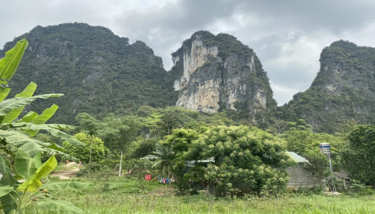 Bán 2900m2, view núi đá,phong cảnh nên thơ, đất 2 mặt tiền