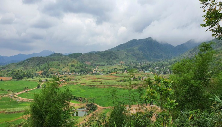 Cần nhượng lại mảnh đất có thổ cư lớn tại Xuân Phong Cao Phong