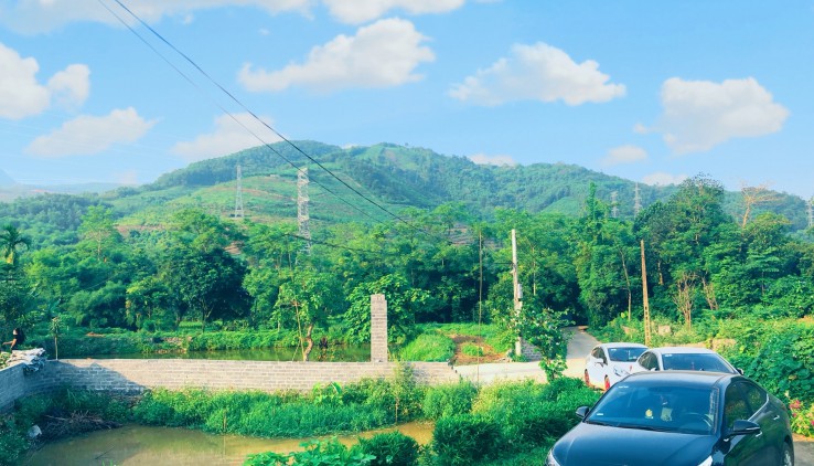 Bán Đất Lương Sơn 10200m Có 300 0nt View Cao Thoáng Đồi