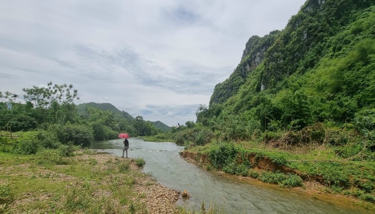 Bán đất kim bôi bám suối cực đep cách hà nội 55km.