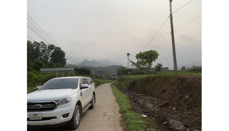 Bán đất Cao Phong 5600m GIÁ HƠN TỶ view cao thoáng GẦN ỦY BAN TRƯỜNG HỌC