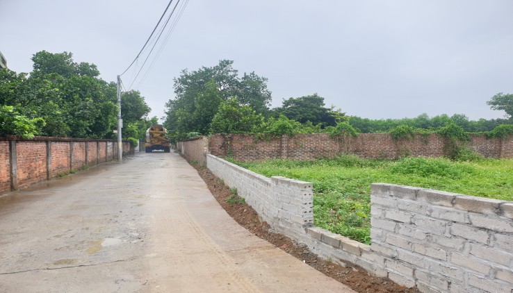 Bán lô góc DT 1288m2, có 300TC siêu đẹp tại Cổ Đông, Sơn Tây ,HN.
