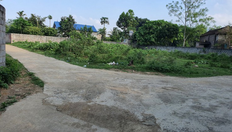 Cần chuyển nhượng khuôn viên lô đất tuyệt đẹp tại Đồng Chanh – Nhuận Trạch - Lương Sơn – Hòa Bình..