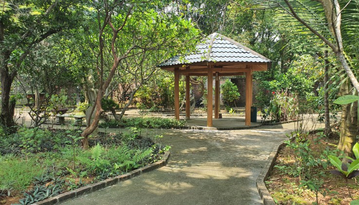 “Bán đất tặng biệt thự”, Sang tên chuyển nhượng ngay khuôn viên biệt thự 1700m2 taị Vân Hòa, Ba Vì- Hà Nội