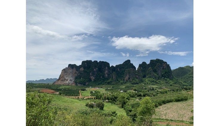 Bán đất cao phong diện tích 2500m có 200 ont thế đất thoải view núi đá thoáng mát