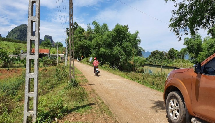 Bán đất Cao Phong view hồ, thế đất cao thoáng, không khí trong lành