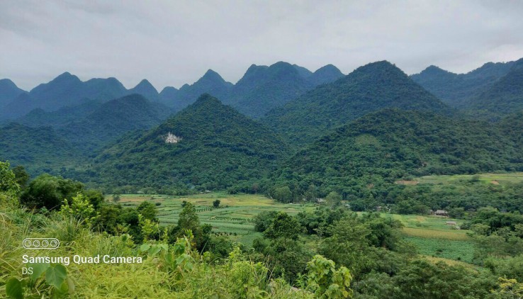 Bán đất tân lạc hòa bình view cánh đông và núi đẹp như tranh vẽ