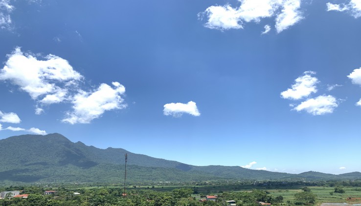 BÁN ĐẤT YÊN BÀI BA VÌ 7490M CÓ 900M ONT VIEW CAO THOÁNG ​TOÀN THÀNH PHỐ BÊN DƯỚI.