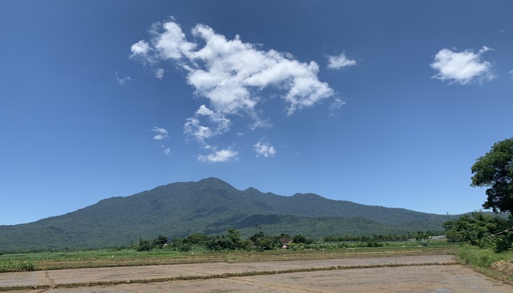 BÁN KHUÔN VIÊN VÂN HÒA BA VÌ 4460M CÓ 400M ONT SẴN NHÀ SÀN CÓ AO RỘNG VIEW CÁNH ĐỒNG, NÚI