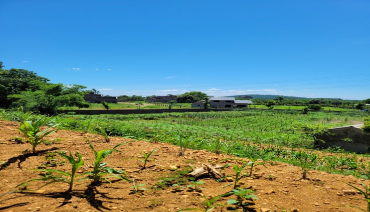 Bán đất Lương Sơn 6000m địa thế đất cao thoáng ,view panorama siêu đẹp, gần nhiều khu nghỉ dưỡng..