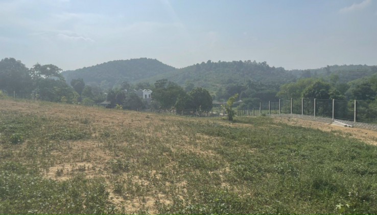 Bán 5100m2 thổ mặt tiền 50m view cực đẹp tại Cư Yên Lương Sơn đường to cách HN 40km giá đầu tư