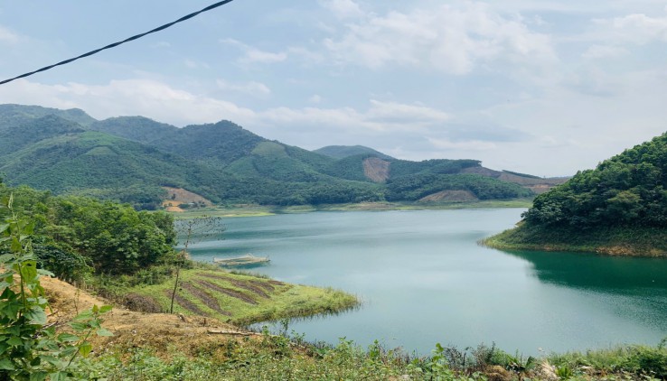 Bán Siêu Phẩm Nghỉ Dưỡng NHƯ Hạ Long Trên Cạn Bán 9400m View Toàn Cảnh Lòng Hồ Hòa Bình Giá Rẻ