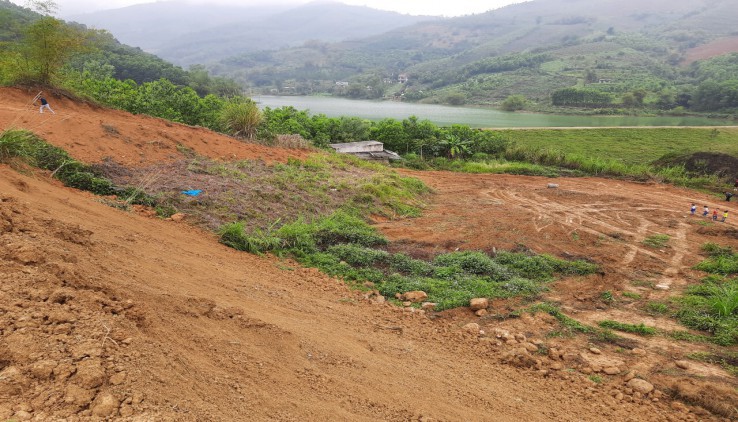 Bán Đất Núi Bé Nam Phương Tiến 9000m View Núi Hồ Cao Thoáng!