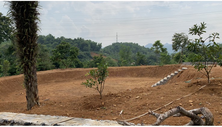 Chủ Cần Bán 1,7ha ( 100m Thổ cư - 1000m đất vườn còn lại là đất rsx ) tại xã Yên Mông - TP. Hoà Bình