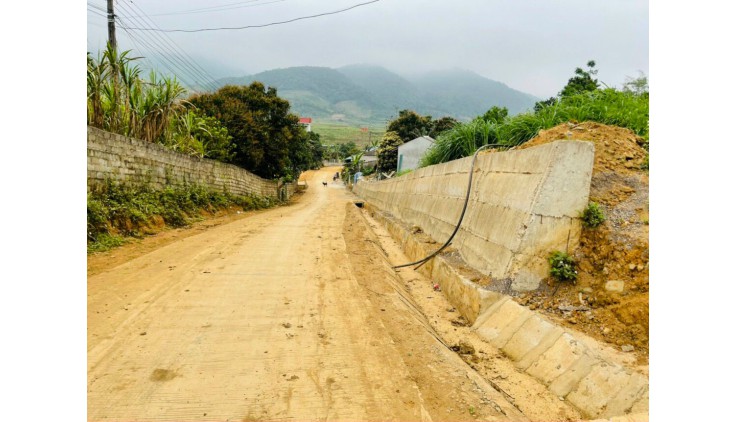 Bán đất Cao Phong view cao thoáng gần khu du lịch thác nàng