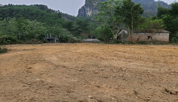 Cần bán 1 lô đất view cực đẹp tại huyện Kim Bôi Hòa Bình
