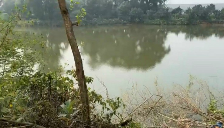 Bán lô duy nhất 5000m2 thổ bám mặt hồ Kim Sơn Đông Mô Sơn Tây đường to đất bằng phẳng giá đầu tư.