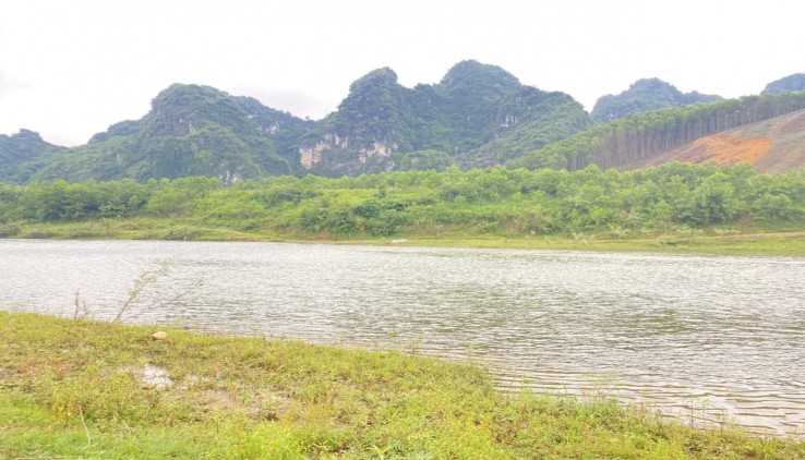 Bán đấm bám sông Bôi 100m diện tích 5200m2 full thổ cư tại KIM BÔI HÒA BÌNH giá chỉ 550k/m2
