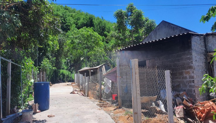 CẦN BÁN NHANH  LÔ 4500m CÓ ĐẾN 1729m ONT VEW NíU ĐÁ Vị TRí CAO PHONG -HÒA BìNH