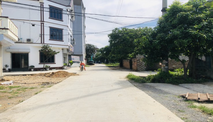 BÁN NHANH 72M ĐẤT PHÂN LÔ CHỢ CÁ CHƯƠNG MỸ, HÀ NỘI.