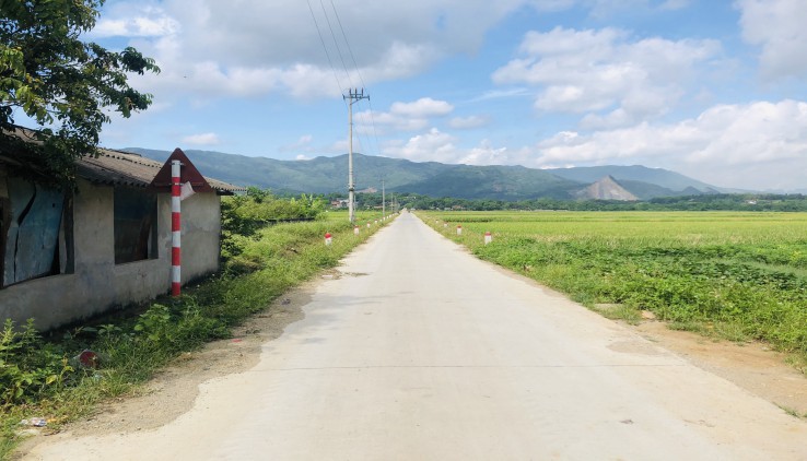 BÁN NHANH 72M ĐẤT PHÂN LÔ CHỢ CÁ CHƯƠNG MỸ, HÀ NỘI.