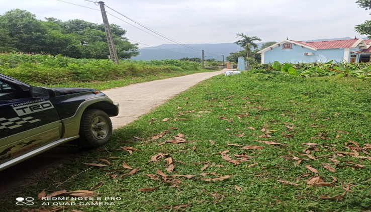 BÁN ĐẤT TRANG TRẠI NGHỈ DƯỠNG 2500M - MẶT ĐƯỜNG 50M BÁM HỒ CƯ YÊN - LƯƠNG SƠN -HÒA BÌNH.