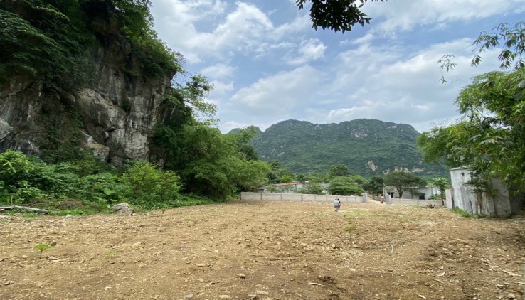 Bán 2,5ha đất Rsx view đẹp long lanh giá chỉ nhỉnh hơn 4 tỷ tại Lương Sơn Hòa Bình