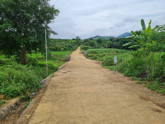 CẦN BÁN MẢNH ĐẤT TỔNG DT 4000M TRONG SỔ 2540M CÓ 400M TC BÁM SUỐI TẠI HỢP PHONG, CAO PHONG