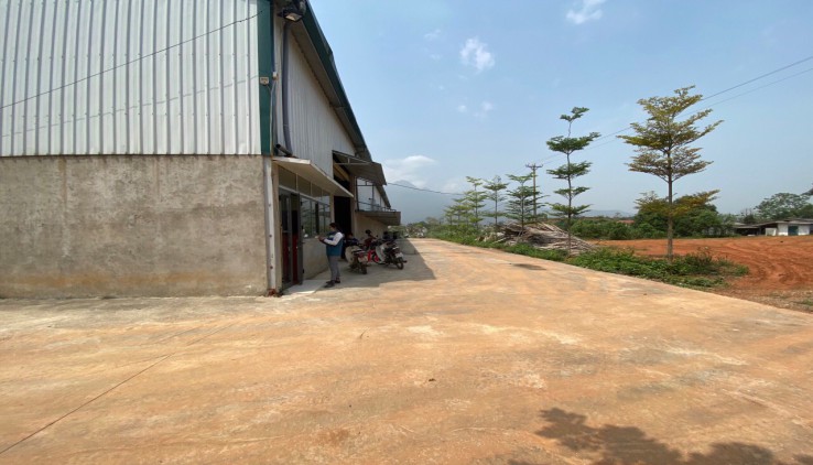 Bán đất tặng xưởng kiên cố 7628m.600ont tại Yên Bài - Ba Vì - Hà NỘI