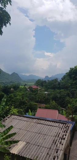 CẦN CHUYỂN NHƯỢNG 1300M TẠI KIM BÔI,VIEW THOÁNG ĐẸP,Ô TÔ TẬN ĐẤT,GIÁ RẺ