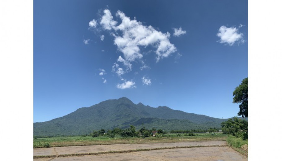 BÁN KHUÔN VIÊN VÂN HÒA BA VÌ 4460M CÓ 400M ONT SẴN NHÀ SÀN CÓ AO RỘNG VIEW CÁNH ĐỒNG, Núi!