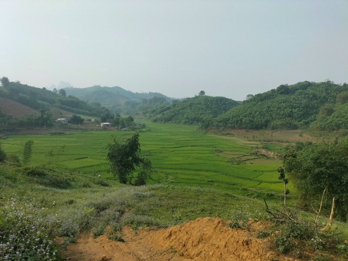 Chính chủ chuyển nhượng khuôn viên nghỉ dưỡng hơn 4000m đối diện cổng dự án khu đô thị mới 60ha và Thành phố thể thao tại Lương Sơn