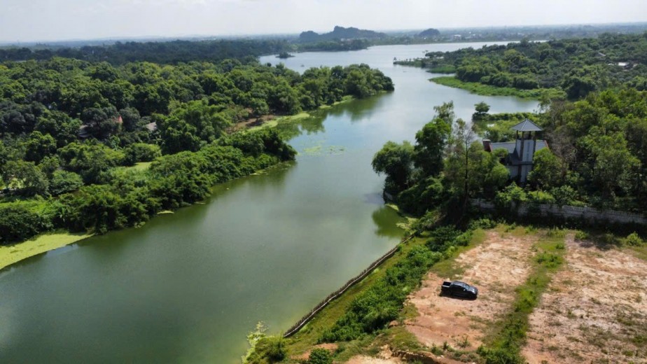 Bán 3200m2 thổ cư mặt hồ Đồng Sương Lương Sơn Hòa Bình