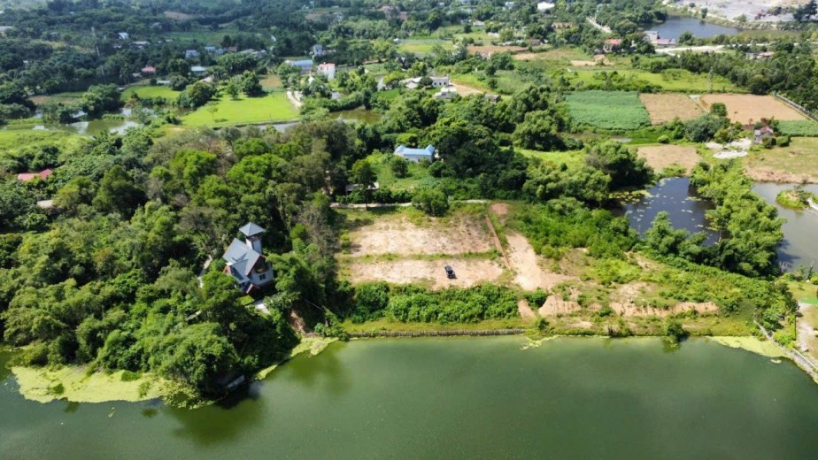 Bán 3200m2 thổ cư mặt hồ Đồng Sương Lương Sơn Hòa Bình