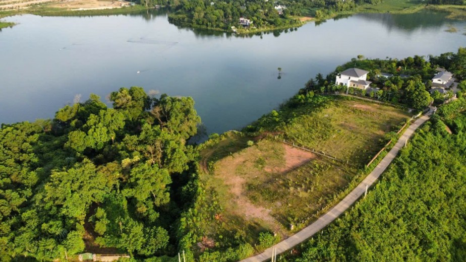 Bán 3900m2 trung tâm mặt hồ Đồng Chanh, Lương Sơn Hòa Bình