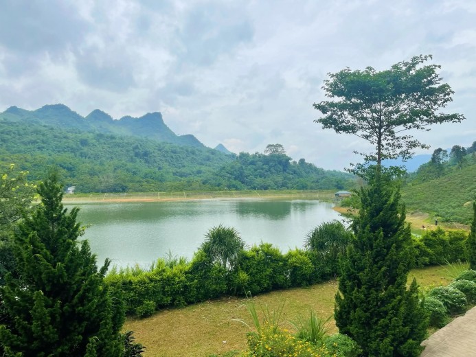 Bán Homstay tuyệt đẹp bám cao tốc Hòa Bình Sơn la tại Hòa Bình