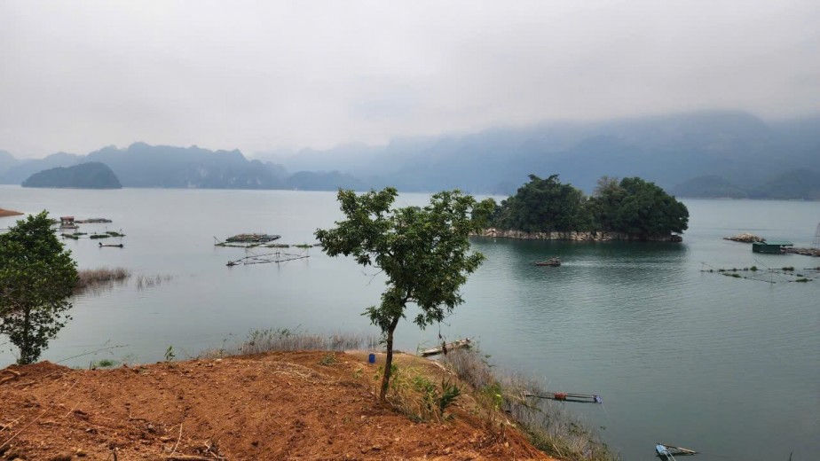Bán đất view hồ tuyệt đẹp tại Hòa Bình