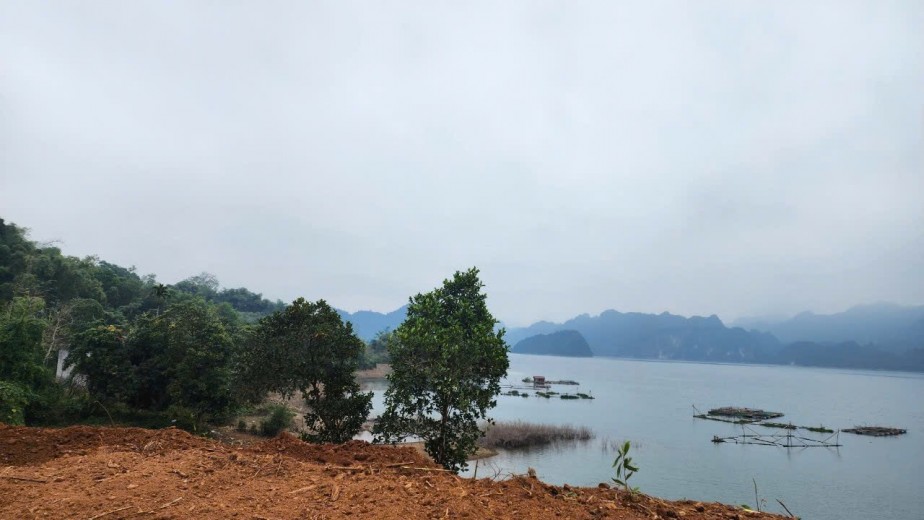 Bán đất view hồ tuyệt đẹp tại Hòa Bình