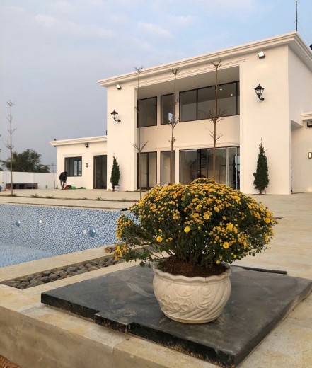 Bán khuôn viên 4344m2 tại Lương Sơn giá tình yêu