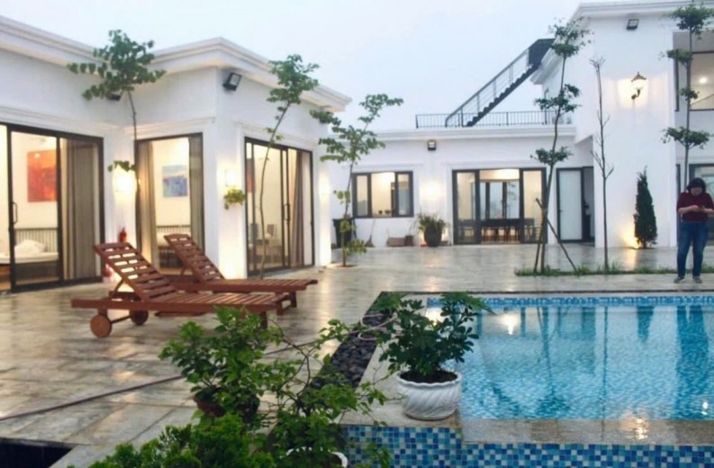 Bán khuôn viên 4344m2 tại Lương Sơn giá tình yêu