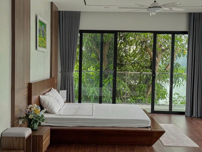 Chủ gửi bán căn viilla đang kinh doanh homestay Bán hồ tại thôn Miễu , xã Tiến Xuân, huyện Thạch Thất, Hà Nội