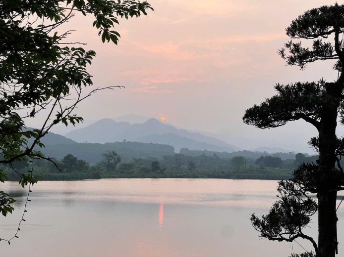 Chủ gửi bán căn viilla đang kinh doanh homestay Bán hồ tại thôn Miễu , xã Tiến Xuân, huyện Thạch Thất, Hà Nội